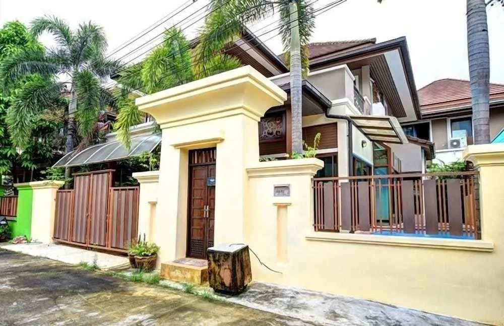 Baan Aroonpat