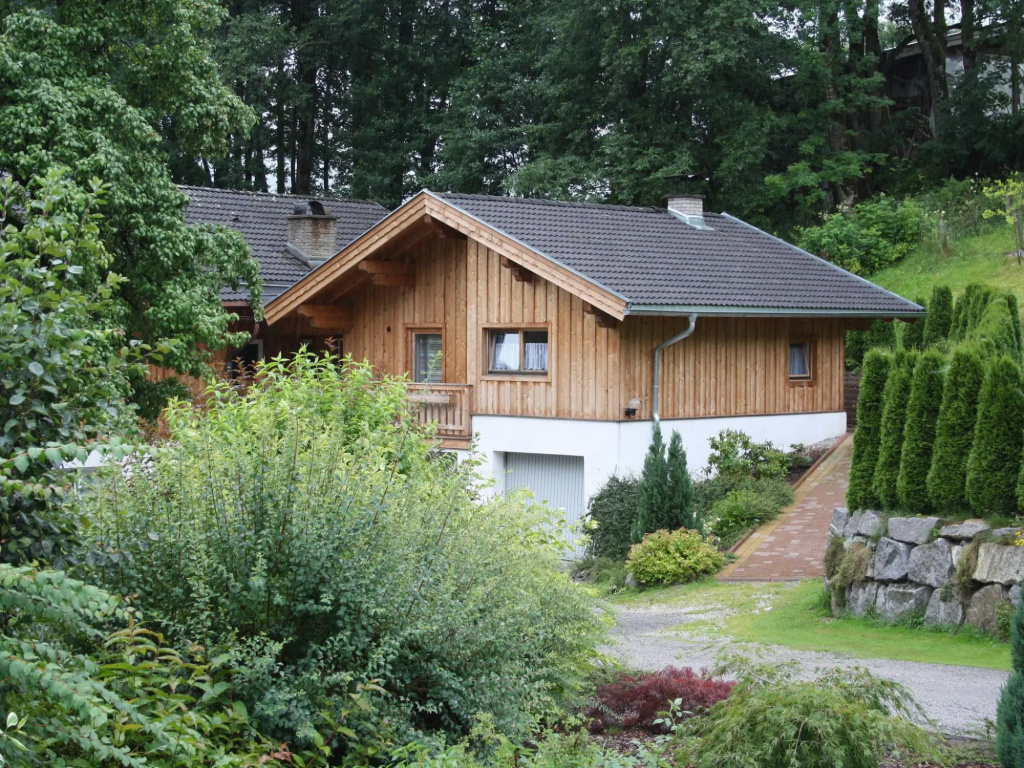 Spacious Apartment near Ski Area in Piesendorf