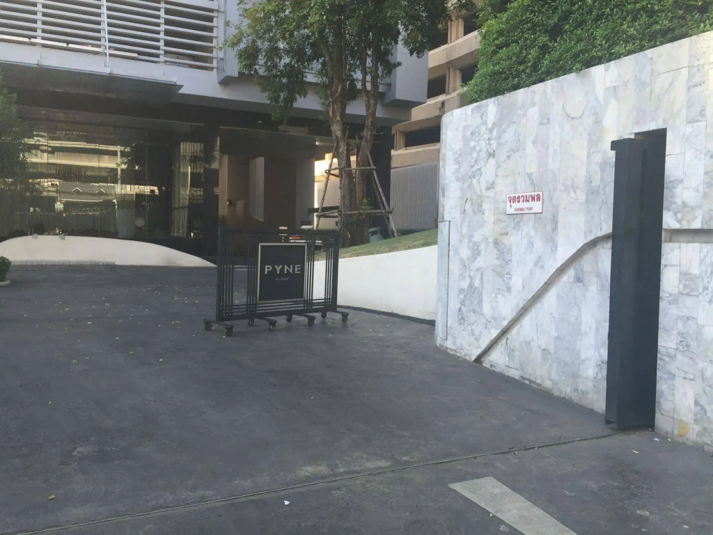 Bangkok Luxury Suites Pyne