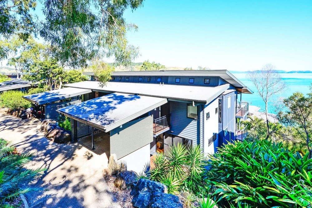 Shorelines 27 Hamilton Island 2 Bedroom Ocean View Near Marina With Golf Buggy