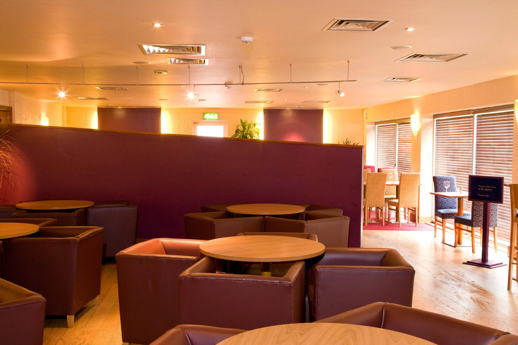 Premier Inn Watford Central - Général