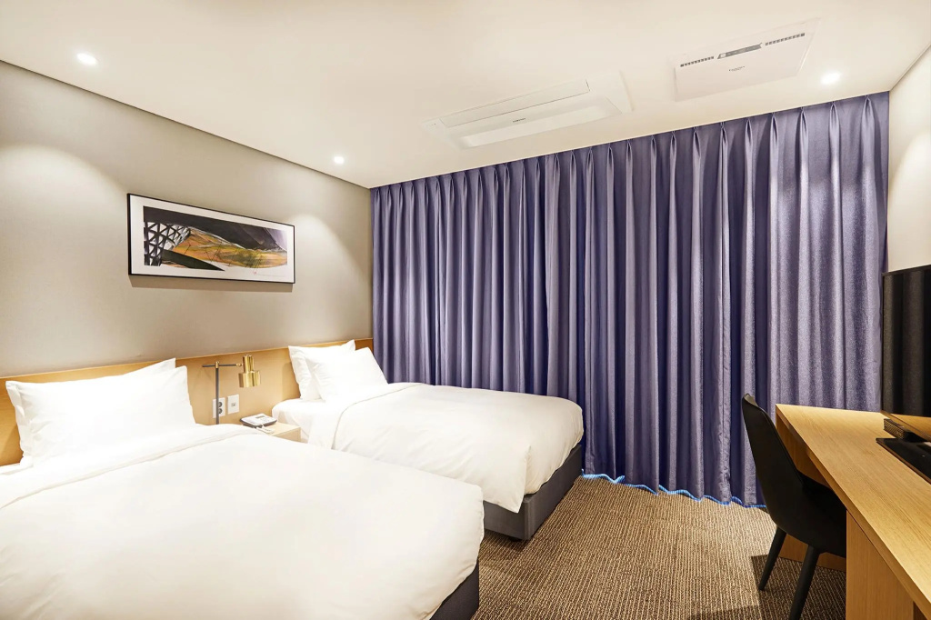 Premium Double room (twin beds)