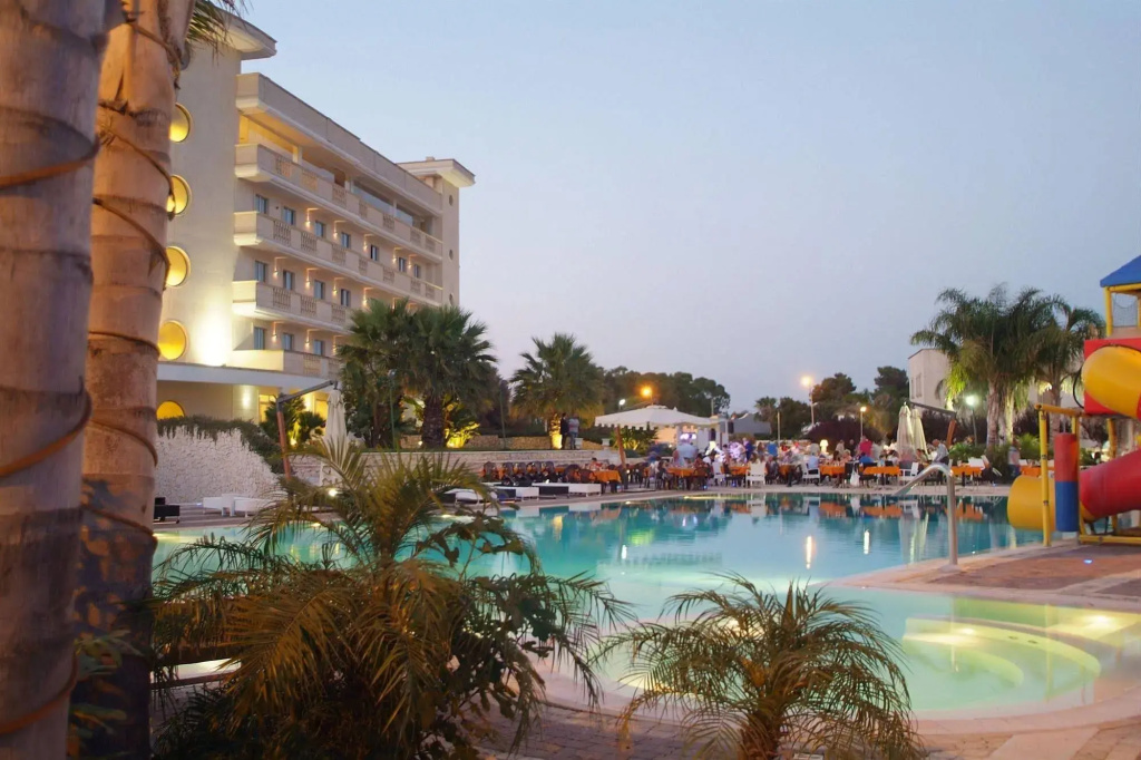 Hotel photo 16