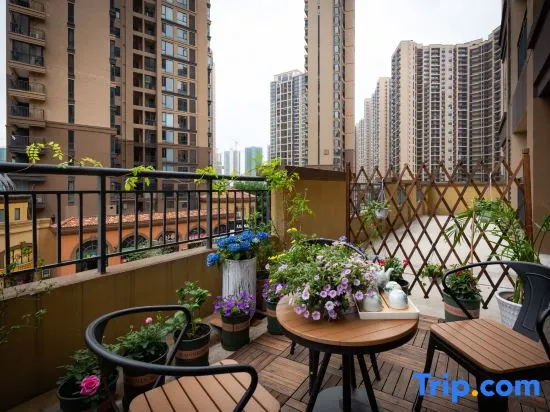 Balcony & Terrace