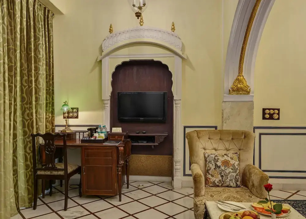 豪華雙人房，配有大床