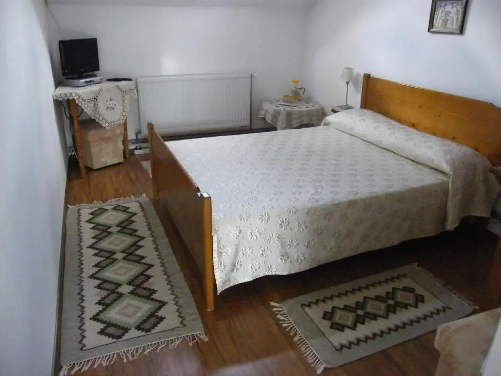 Pensiunea Casa Filoxenia - Chambres