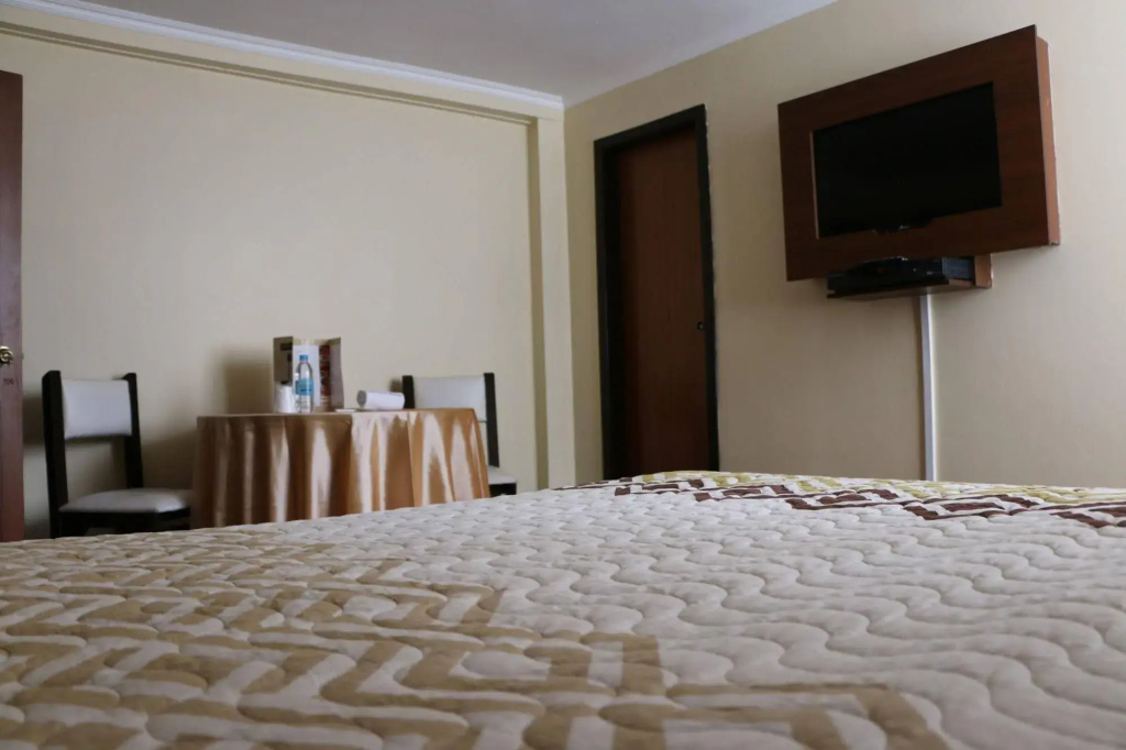 Hotel 6 de Diciembre - Général