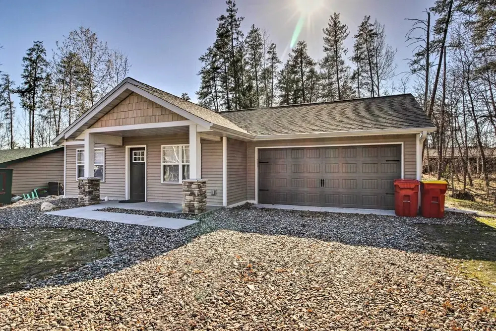 Breezy Point Cabin w/ Fire Pit - Walk to Lake — фото 6