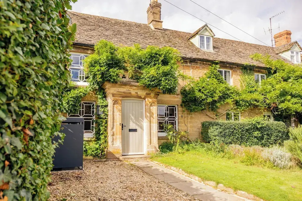 Historic 3 BD Cottage in the Cotswolds