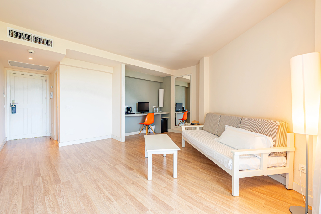Intelier Rosella Hotel by Intelier Hotels & Suites — 3