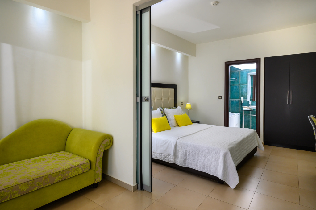 Angela Suites Boutique Hotel — фото