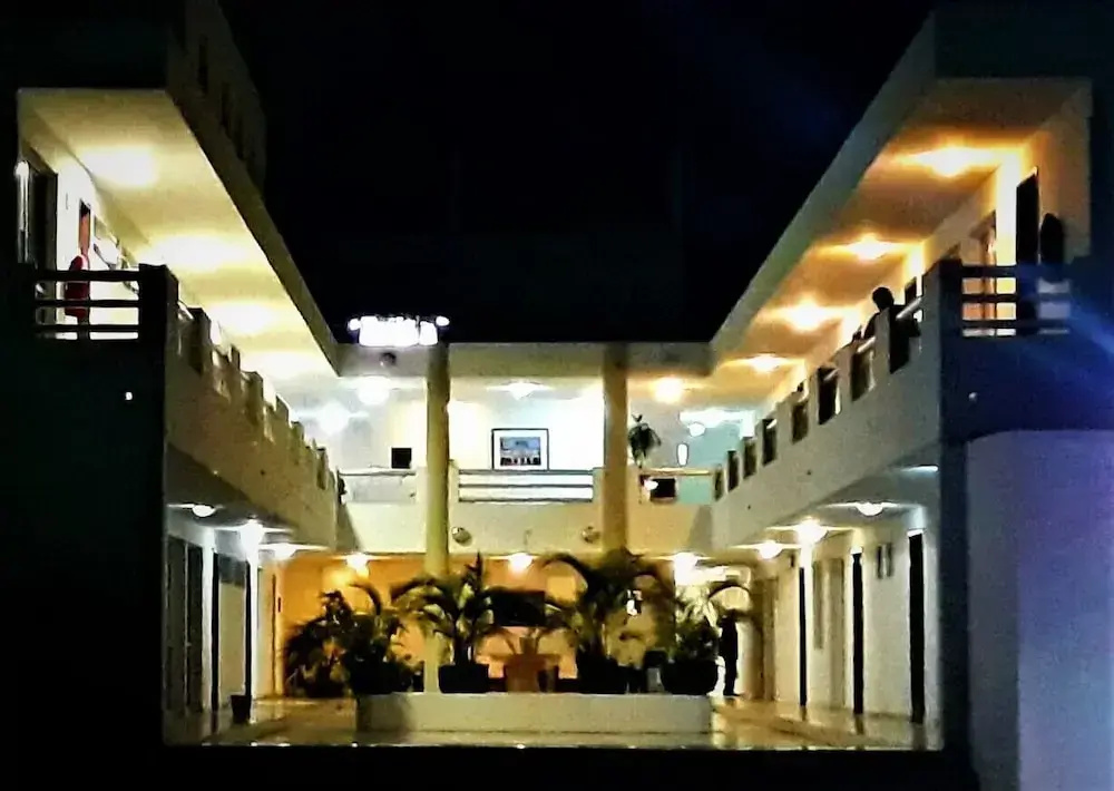 Hotel photo 13