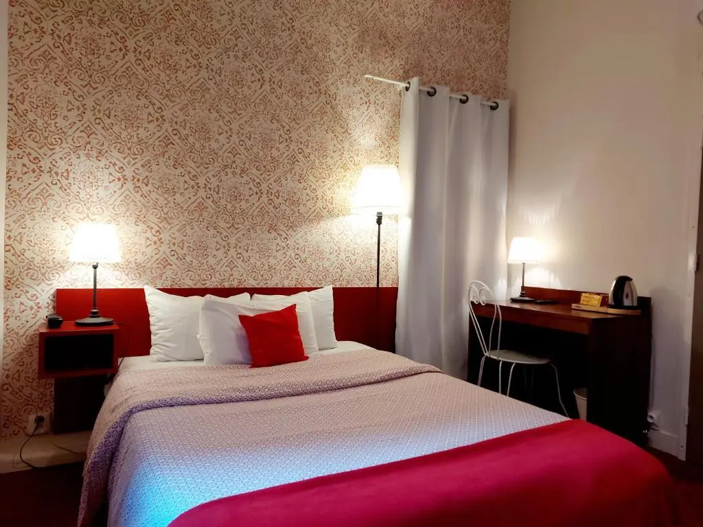 Standard Double room (full double bed)