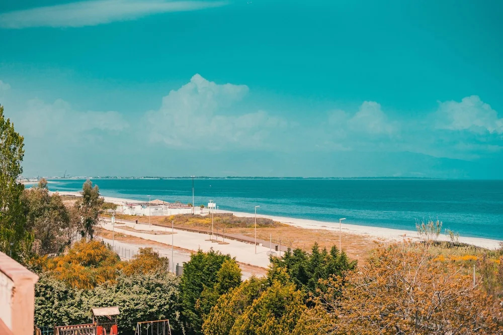 Beach & Waterfront