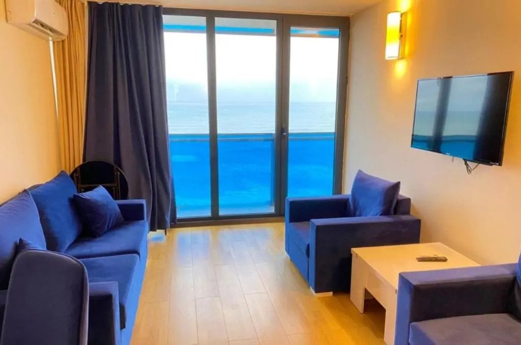 Batumi City Aparthotel — фото 6