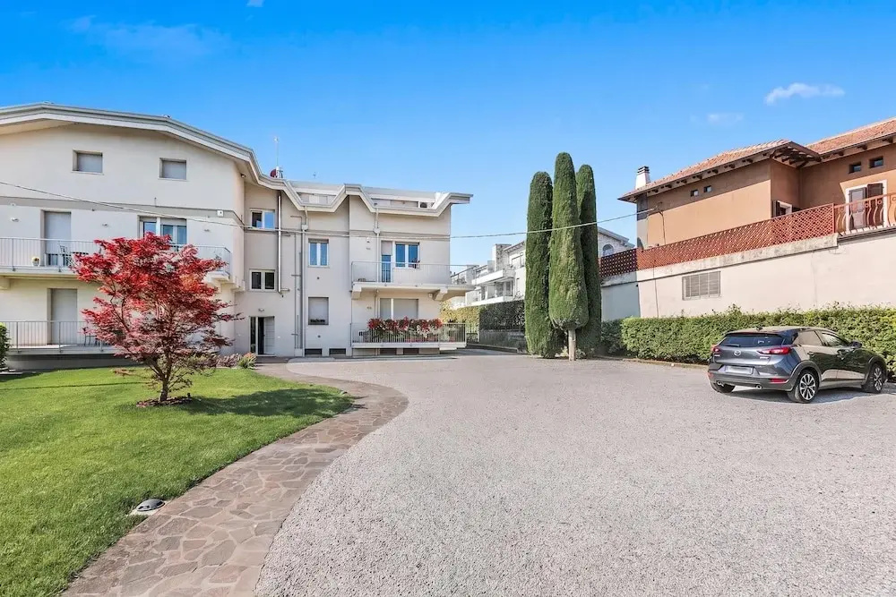 Matta Apartment 400m From The Lake