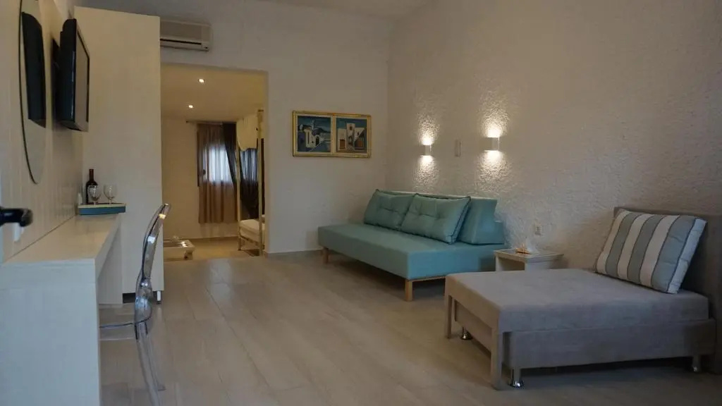Deluxe Family room