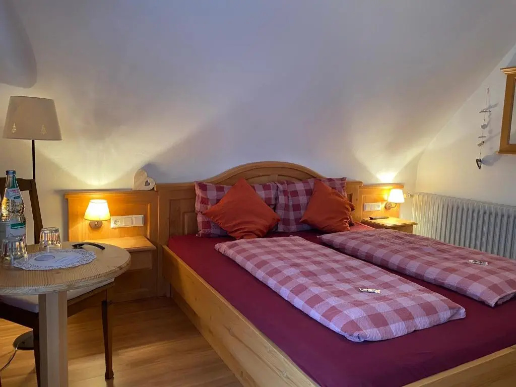 Standard Double room with balcony full double bed