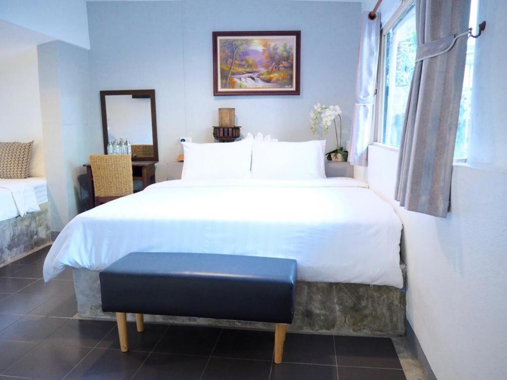 Stay With Me Guesthouse by null
