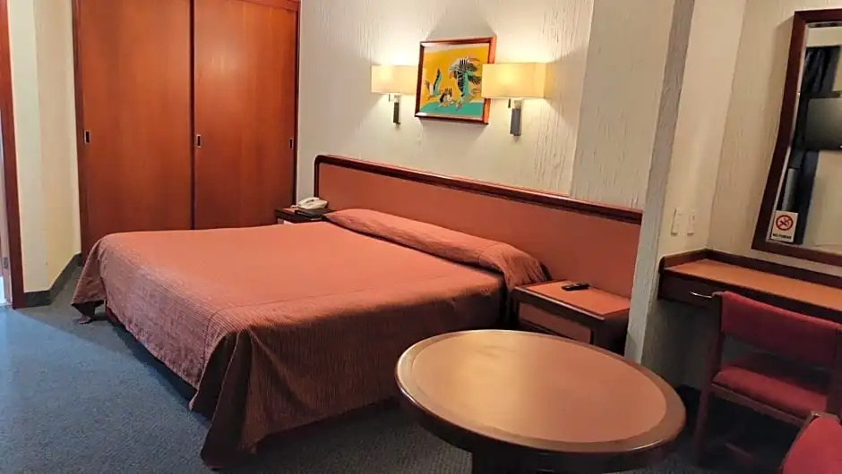 Hotel Metropol - Chambres