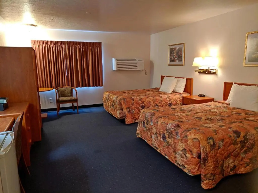 Standard Double room (full double bed)