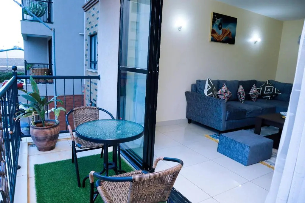 2Bedroom Luxury near JKIA airport/SGR with balcony