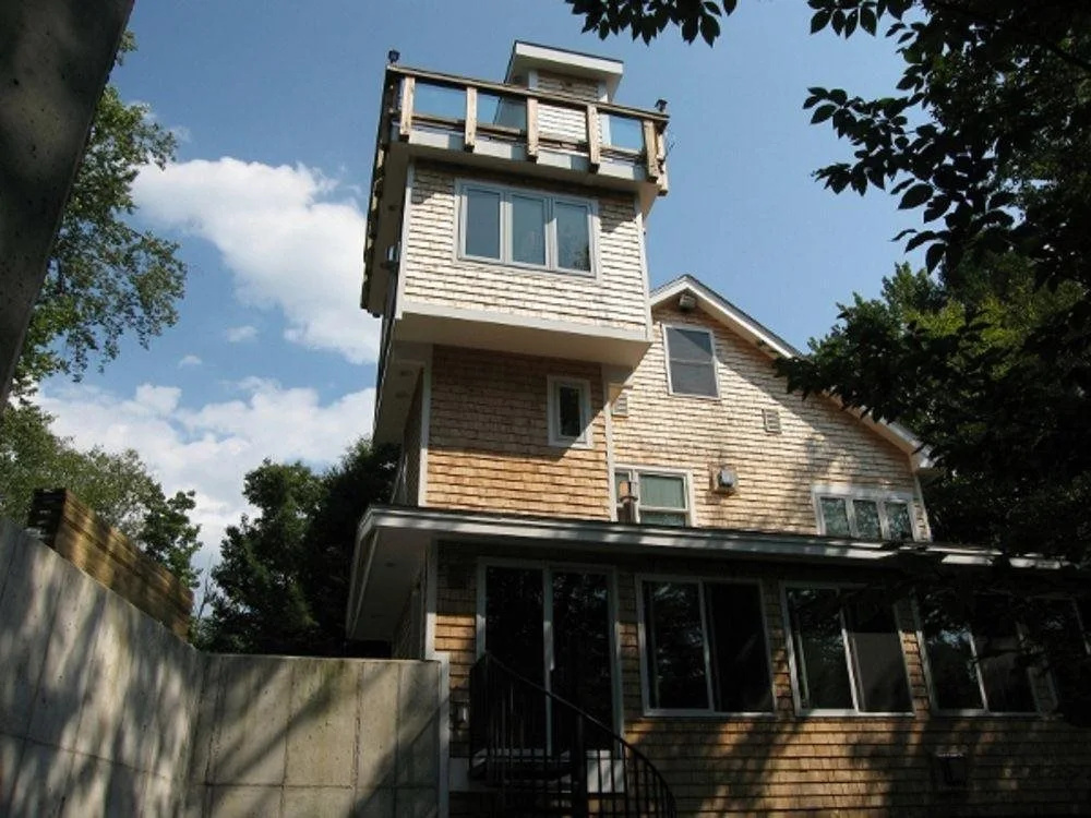 Garden Tower B and B