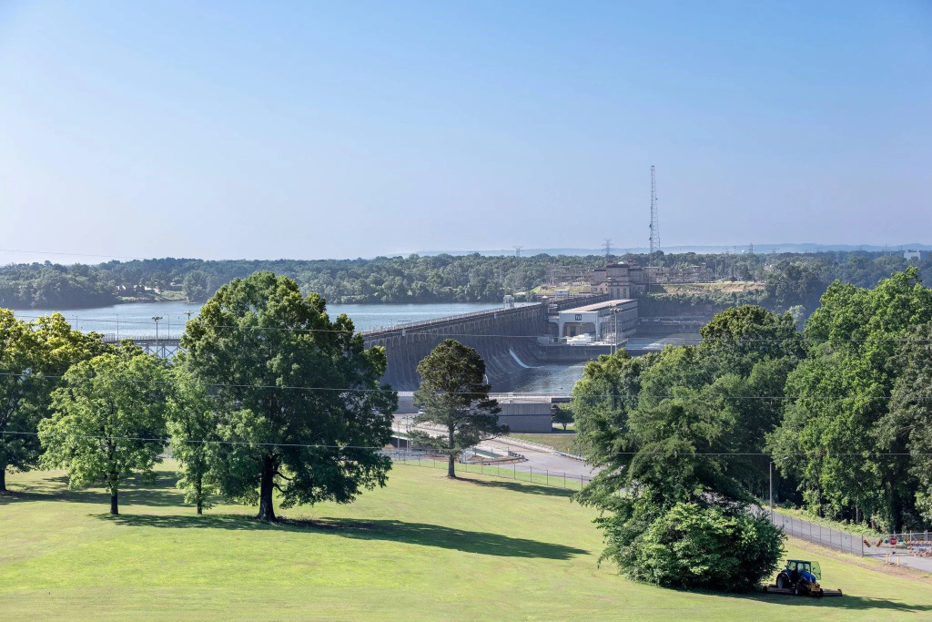 Standard Double room with balcony and with river view (full double bed)