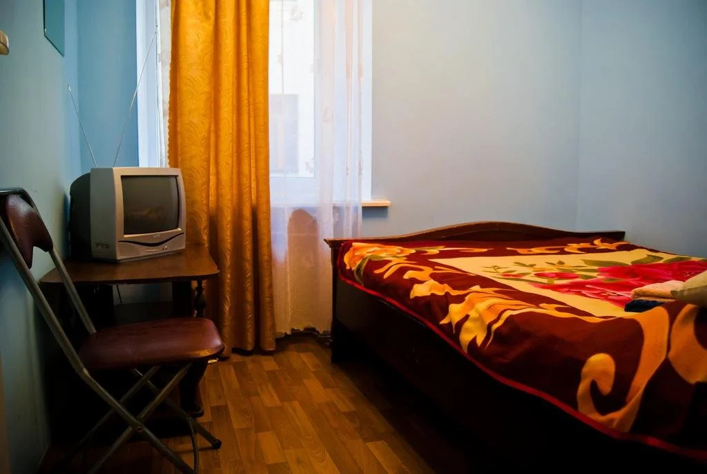 Hostel Variant — 4
