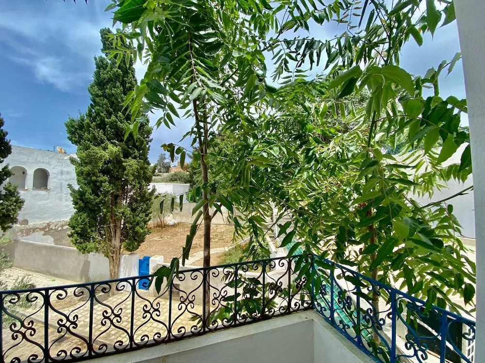 Charming 3-bedroom Apartment Near Carthage, Tunisia