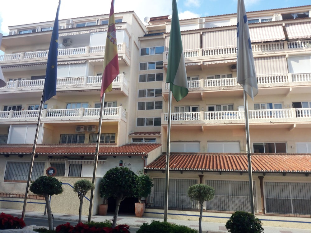 Carihuela Sun Beach