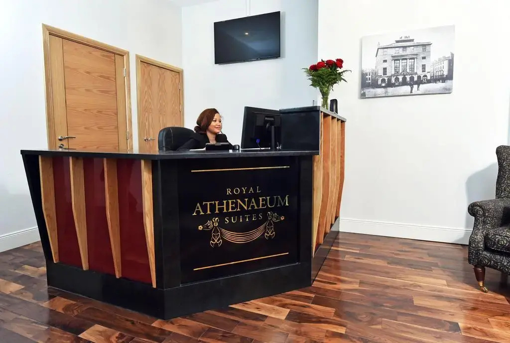 Royal Athenaeum Suites - Général