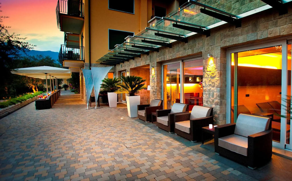 Hotel photo 38