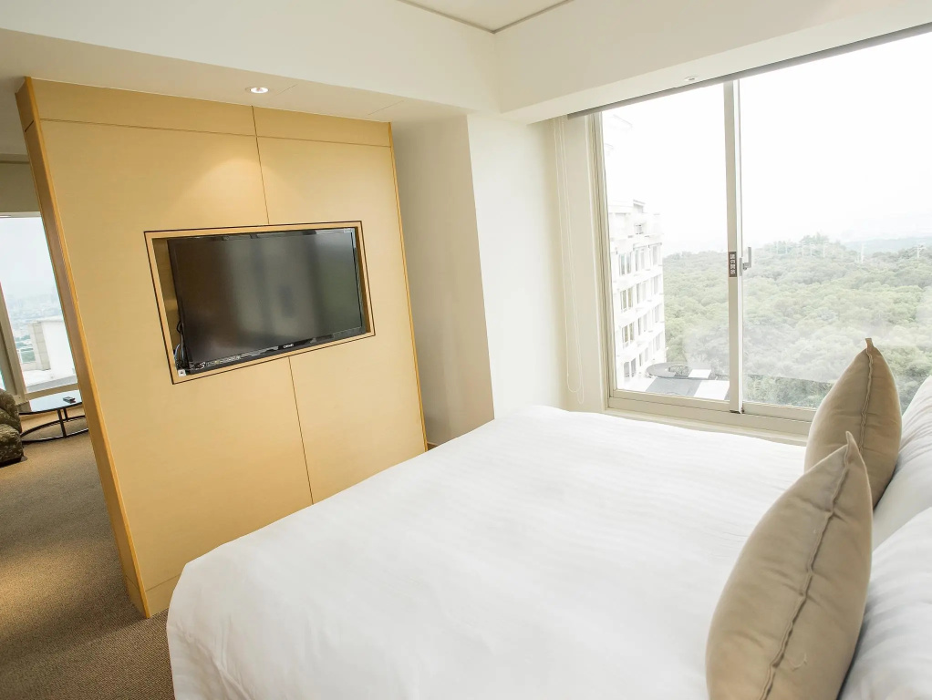Superior Double room (full double bed)