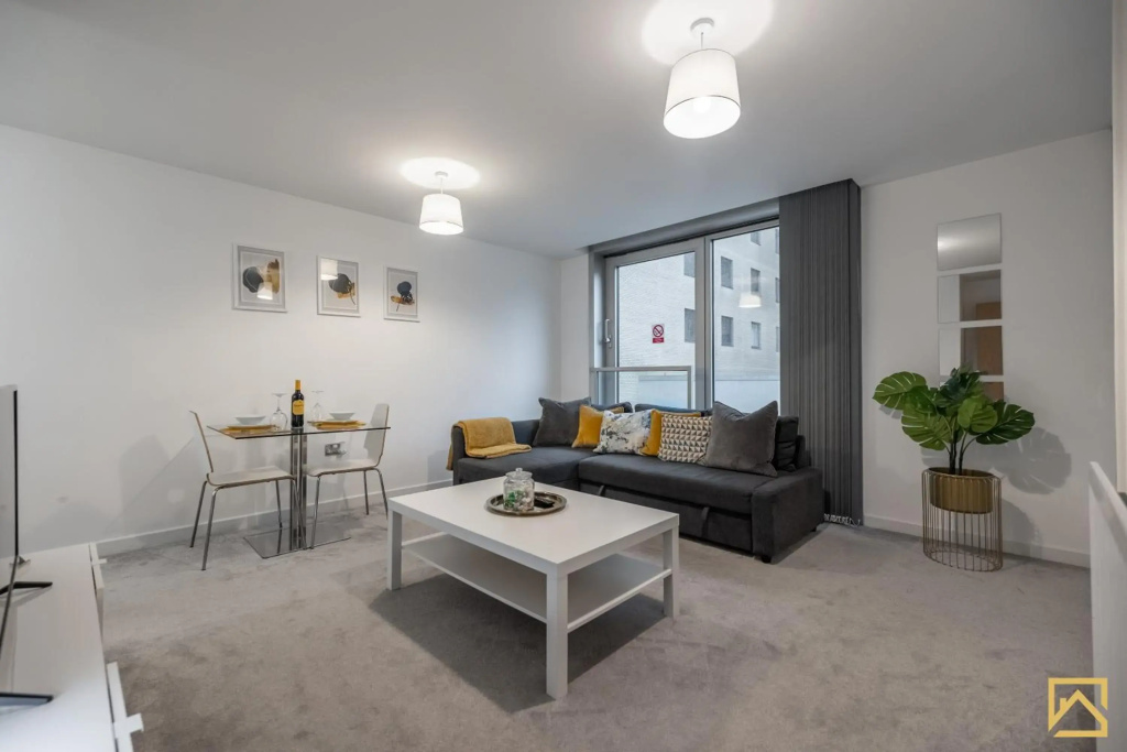 Modern 1 bed in central MK, Free Parking, Smart TV, Manhattan House
