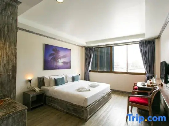 Standard Double room (full double bed)