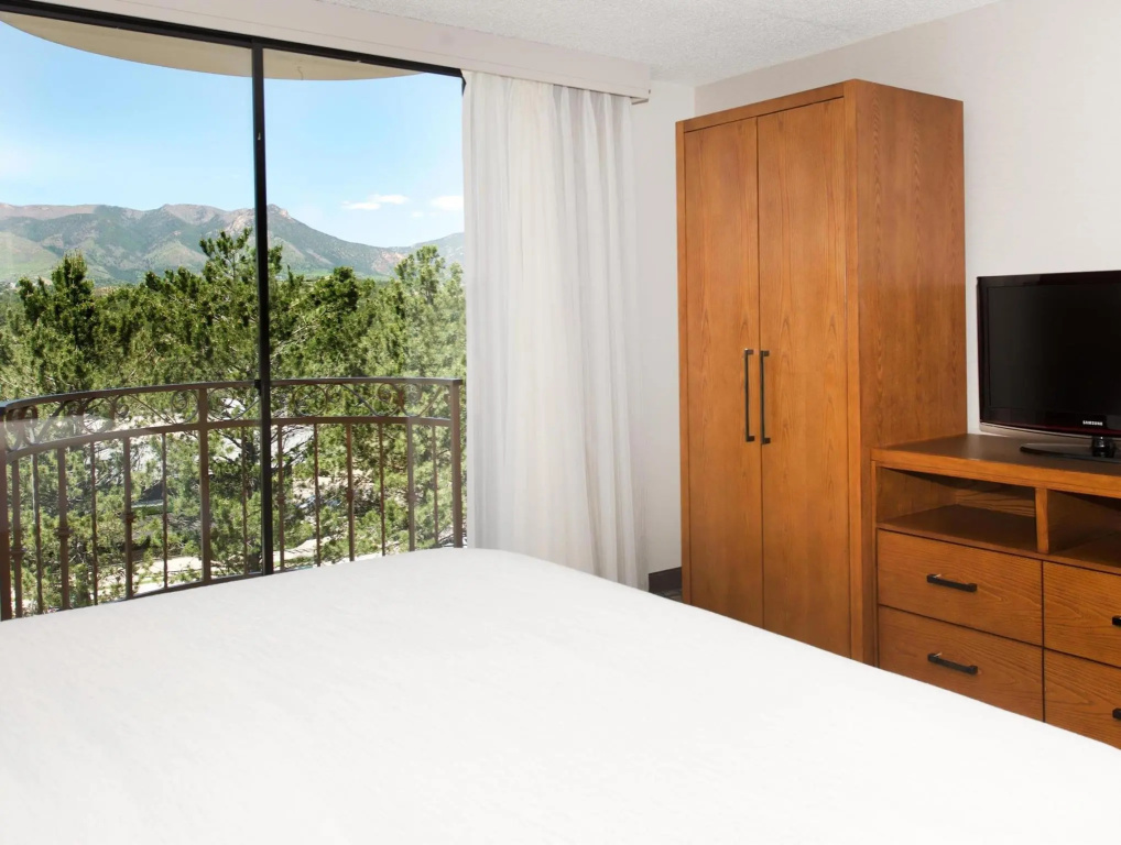 Embassy Suites by Hilton Colorado Springs - Chambres