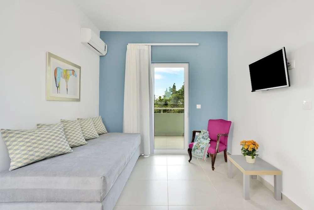 Deluxe Apartment with sea view