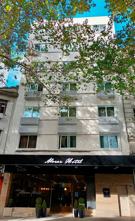 Alvear Hotel — фото