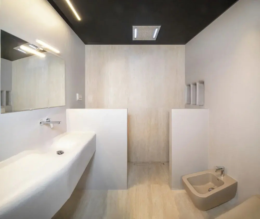 1 Bedroom Standard Double room with balcony and with view (full double bed)