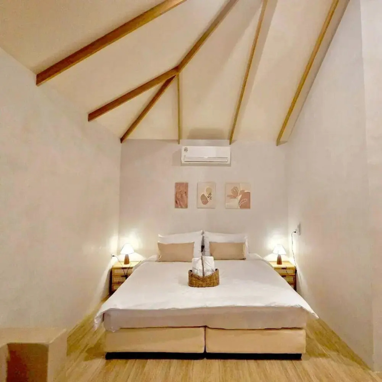 Deluxe Bungalow
