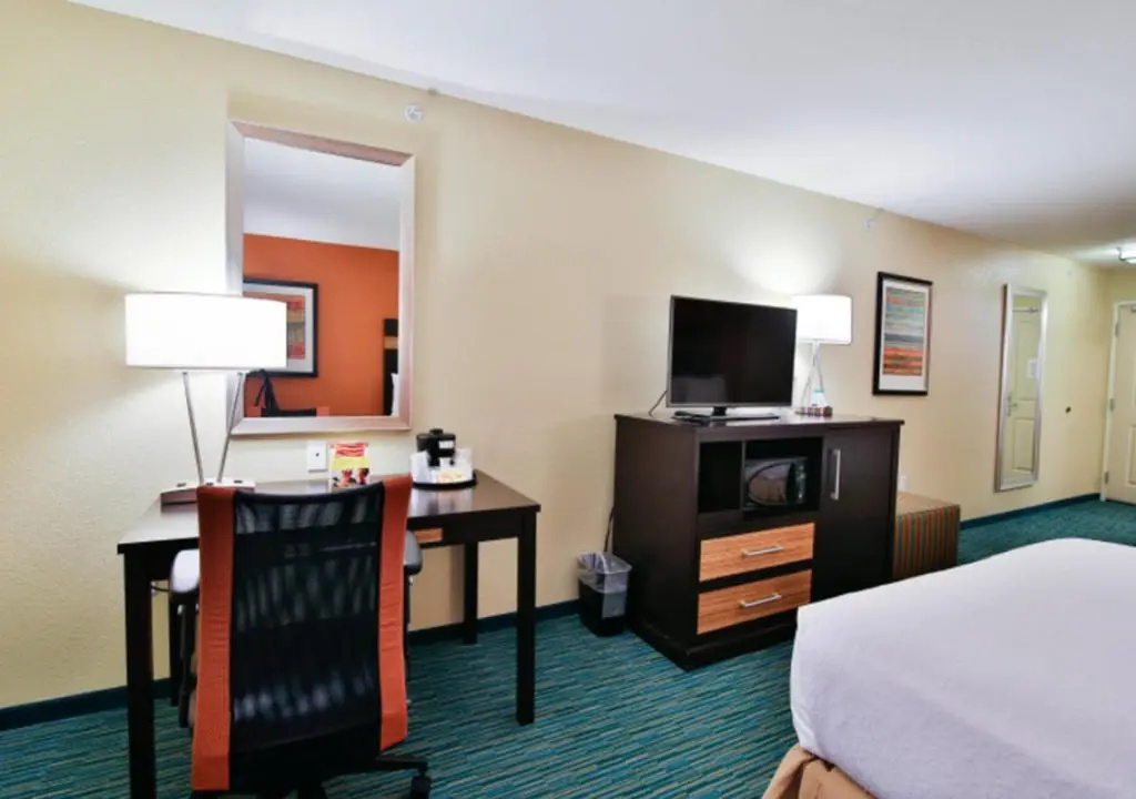 Holiday Inn Bismarck by IHG - Chambres
