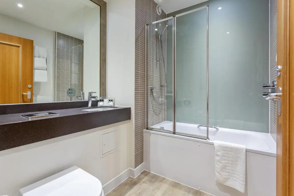 Holiday Inn Leamington Spa - Warwick by IHG - Chambres