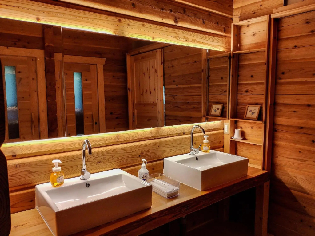 Shimano Log House — фото 5