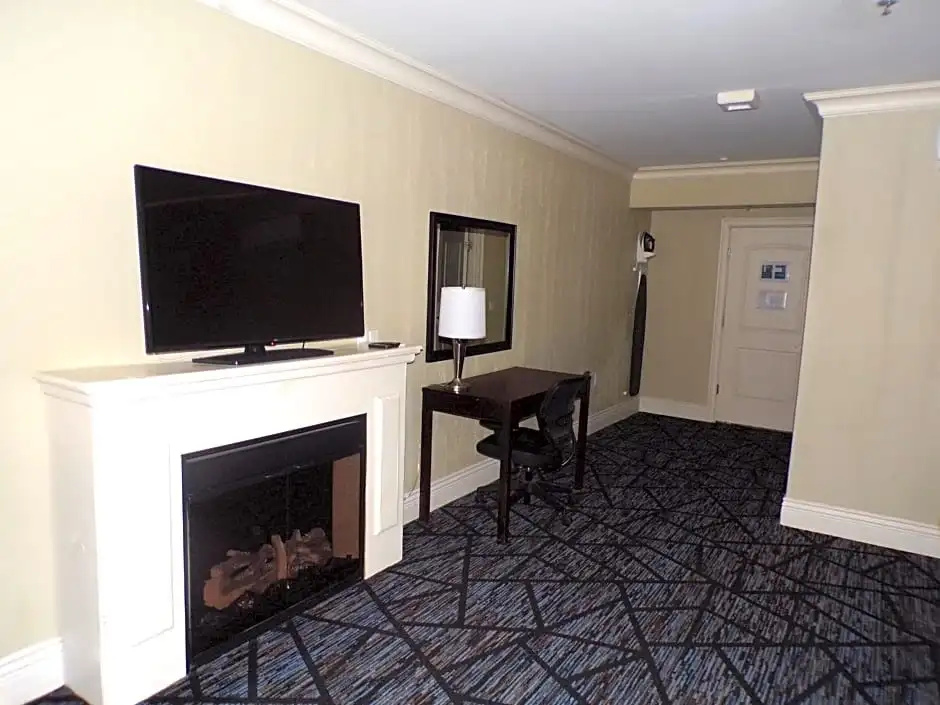 Niagara Crossing Hotel & Spa - Chambres