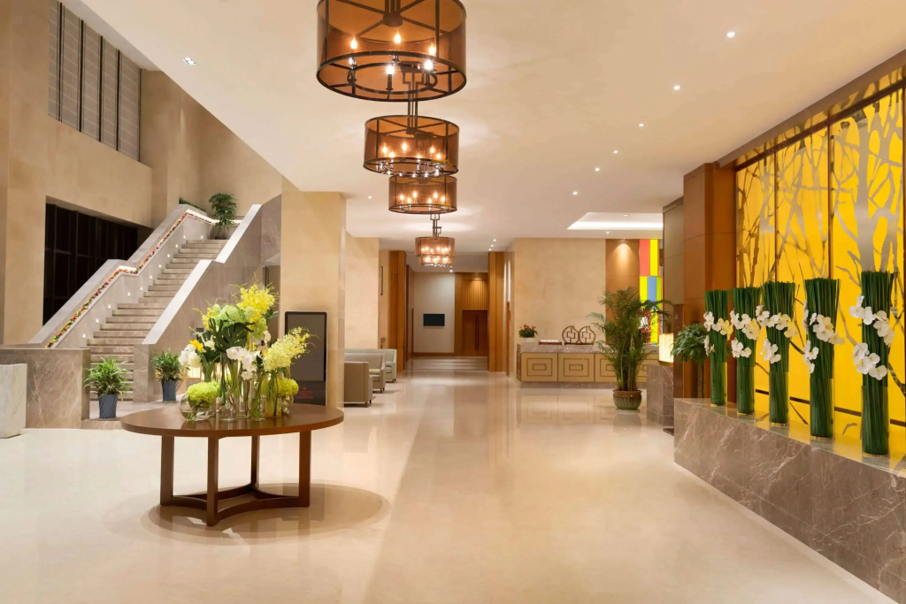 Lobby & Reception