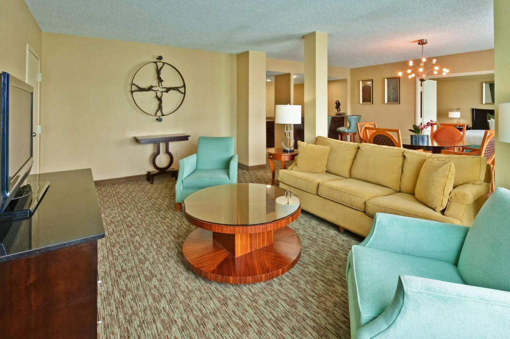 Crowne Plaza Memphis Downtown by IHG - Général