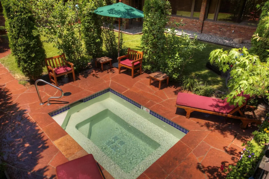 Hotel photo 12