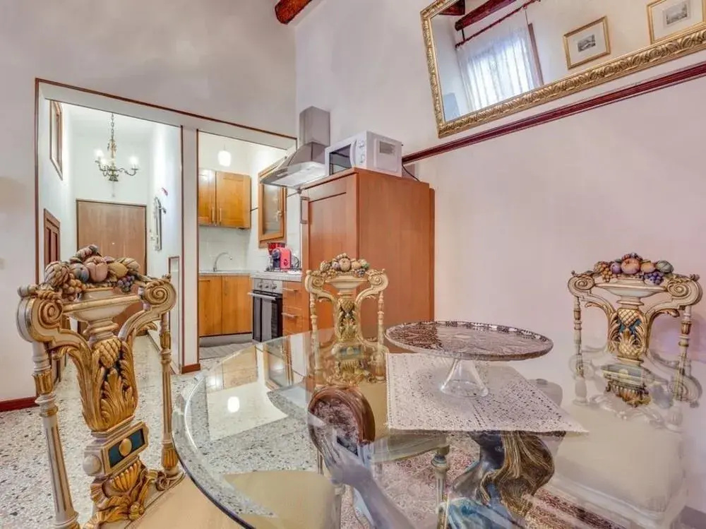 San Moisè Luxury Apartment