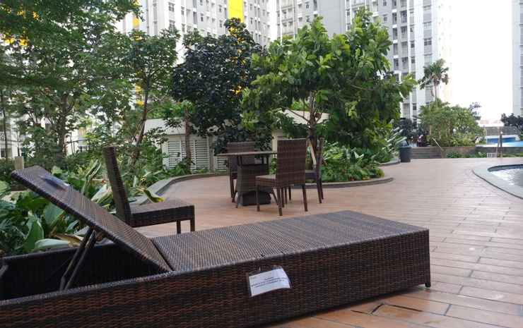Nice 2BR at Springlake Summarecon Bekasi Apartment By Travelio
